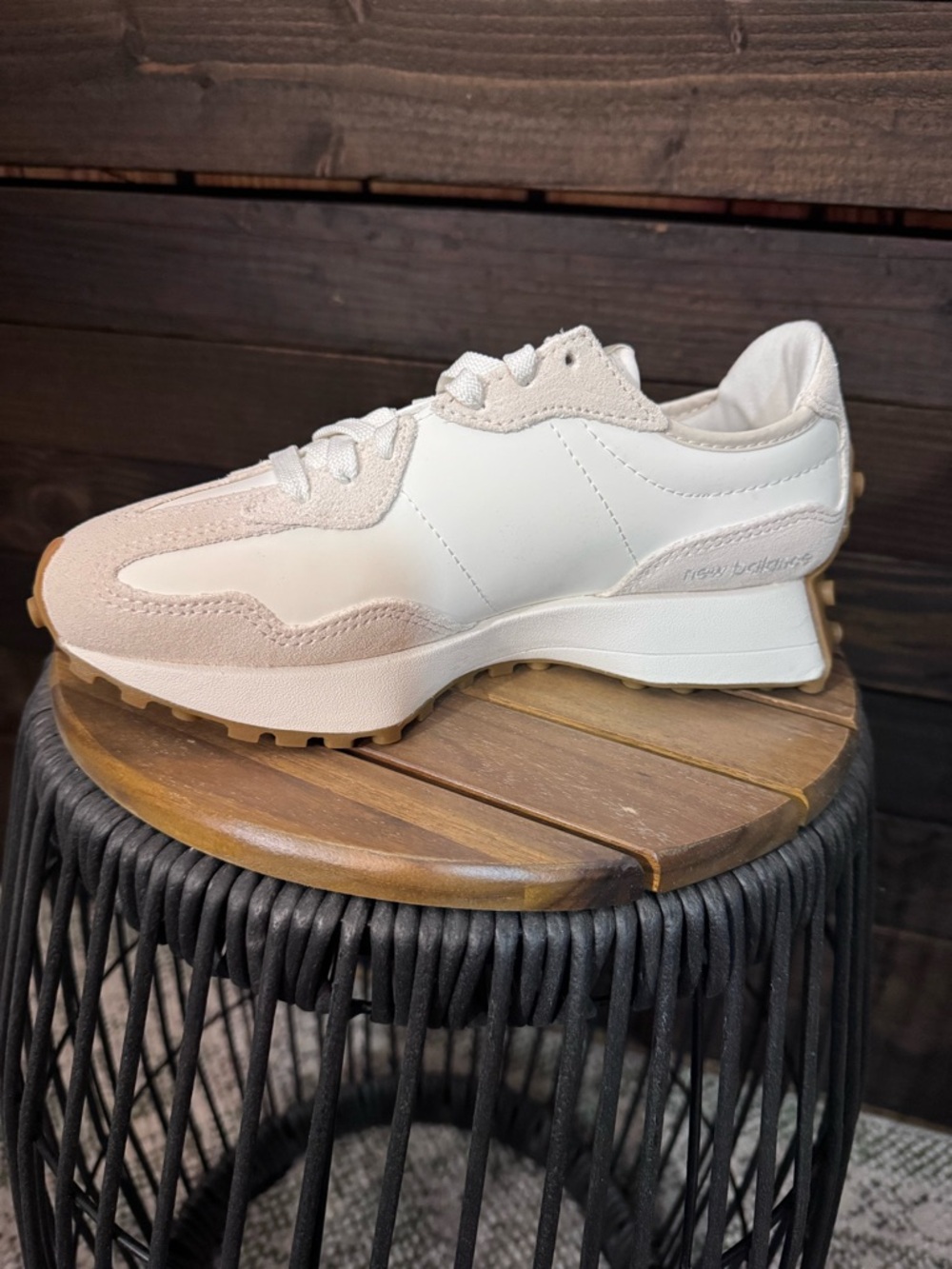 New Balance 327 Linen/Sea Salt Women's Size 7 - Picture 5 of 7